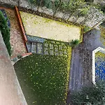 Maison De La Pra 4*
