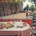 Maison De La Pra Bed and breakfast 4*