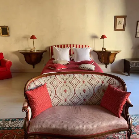 Maison De La Pra Couette-café
