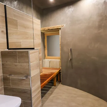 Maison De La Pra 4* Βαλένς