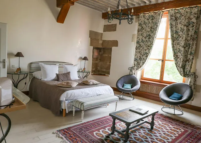 Maison De La Pra 4*